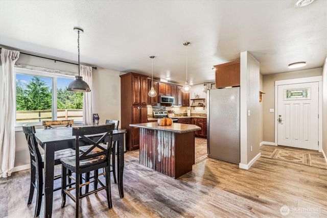 9120 Johnson Road, Anderson Island, WA 98303