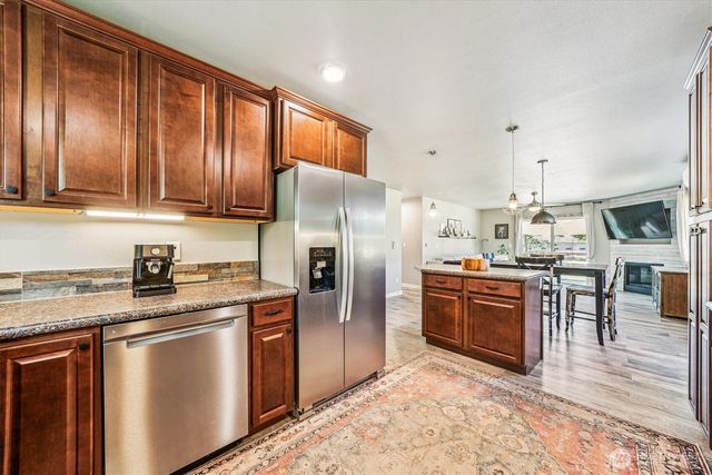 9120 Johnson Road, Anderson Island, WA 98303