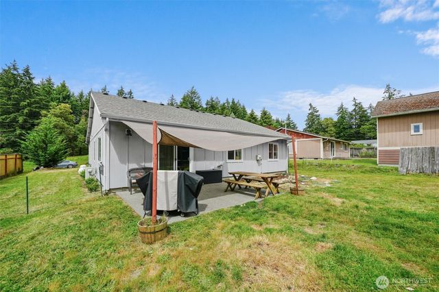 9120 Johnson Road, Anderson Island, WA 98303