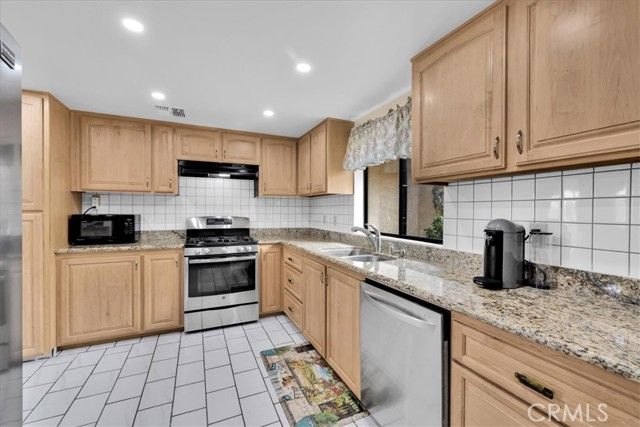 61746 Melton Trail, Joshua Tree, CA 92252