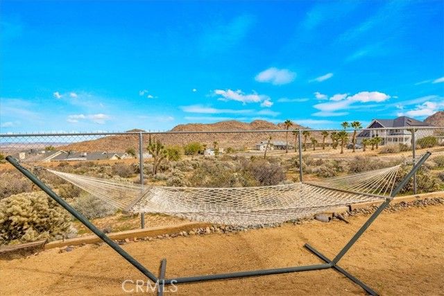 61746 Melton Trail, Joshua Tree, CA 92252