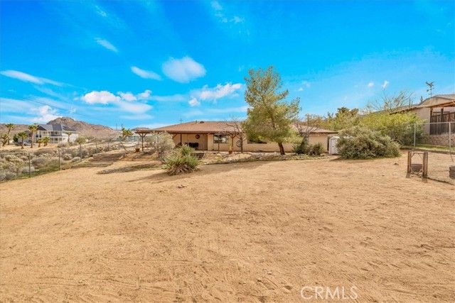 61746 Melton Trail, Joshua Tree, CA 92252