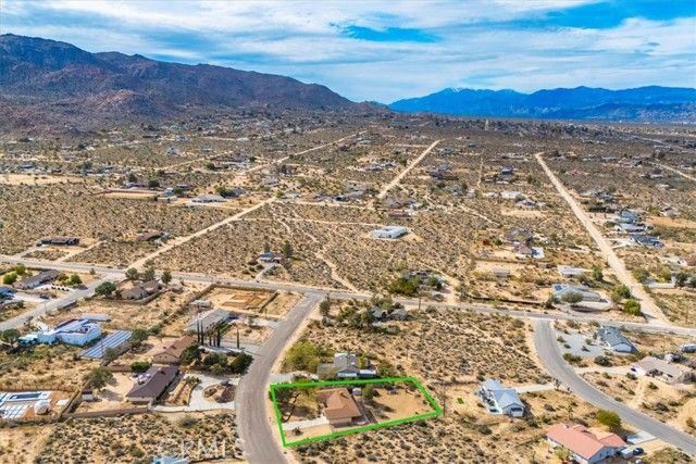 61746 Melton Trail, Joshua Tree, CA 92252