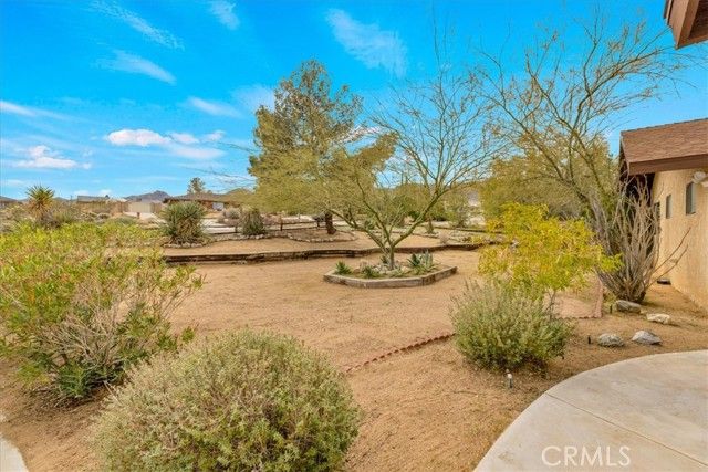 61746 Melton Trail, Joshua Tree, CA 92252