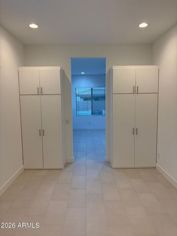 7710 W Crabapple Drive, Peoria, AZ 85383