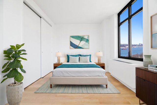 222 Riverside Drive PH1E, New York City, NY 10025