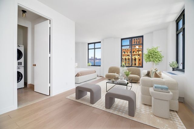 222 Riverside Drive PH1E, New York City, NY 10025