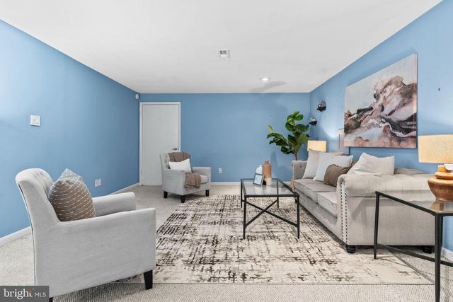 285 RED CLOUD RD, Lusby, MD 20657