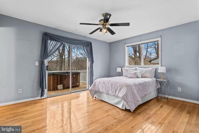 285 RED CLOUD RD, Lusby, MD 20657