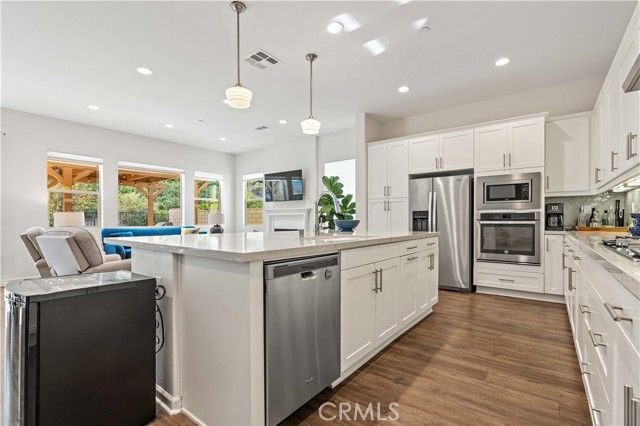 18696 Cedar Crest Drive, Canyon Country (santa Clarita), CA 91387