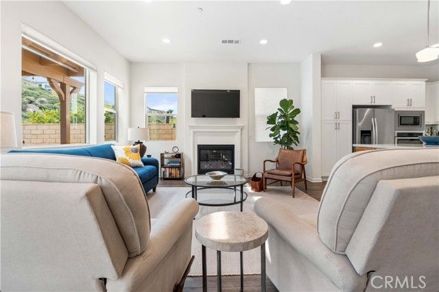 18696 Cedar Crest Drive, Canyon Country (santa Clarita), CA 91387