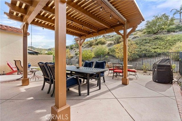 18696 Cedar Crest Drive, Canyon Country (santa Clarita), CA 91387