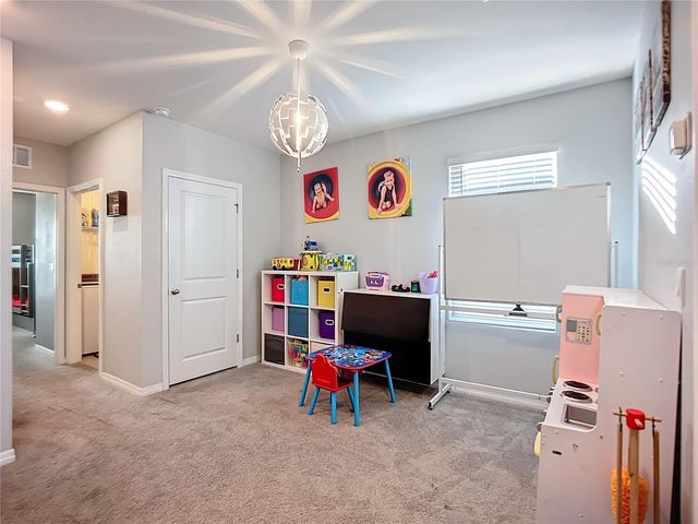 3231 HILLTOP CIRCLE, Bradenton, FL 34211