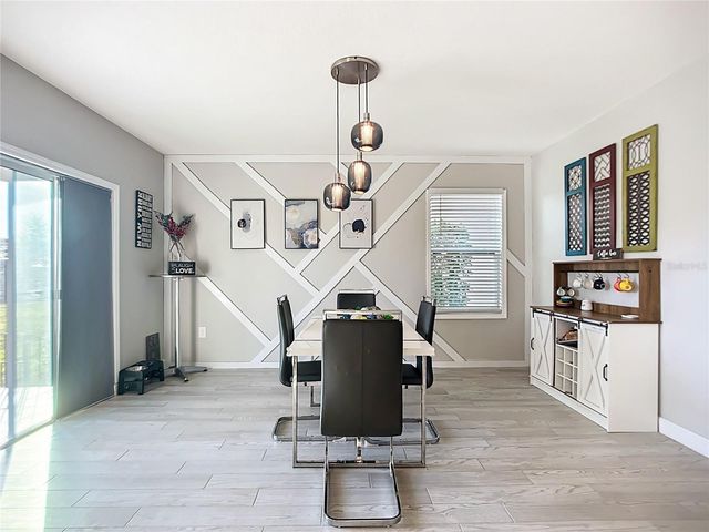 3231 HILLTOP CIRCLE, Bradenton, FL 34211