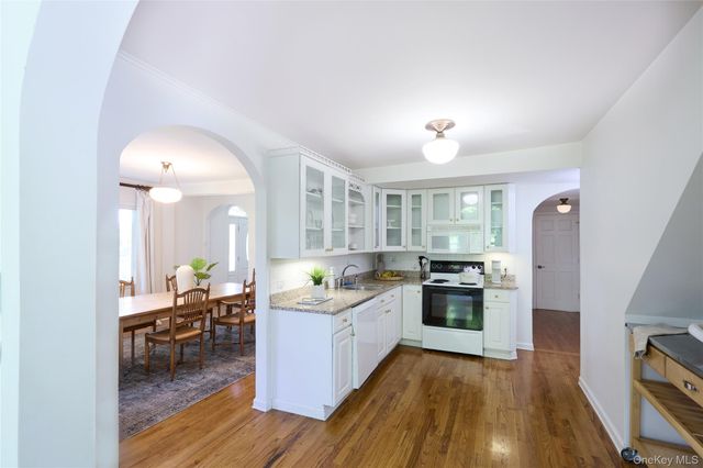 2039 Salt Point Turnpike, Salt Point, NY 12578
