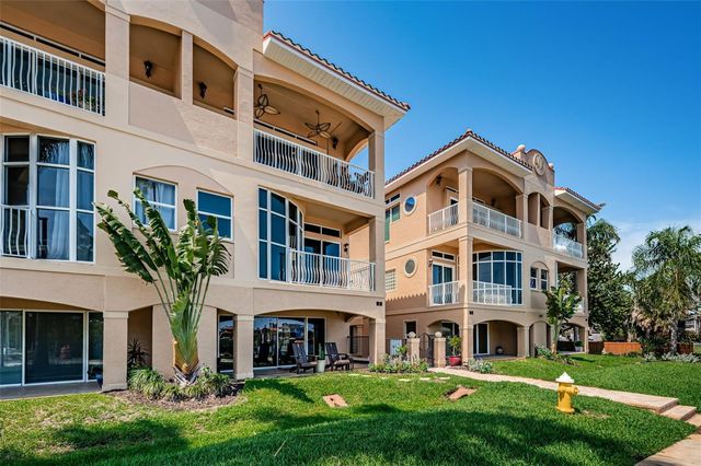 3500 E MARITANA DRIVE 3, St Pete Beach, FL 33706