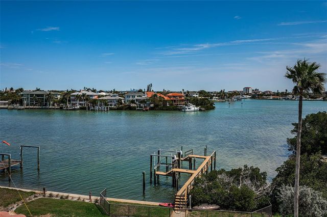 3500 E MARITANA DRIVE 3, St Pete Beach, FL 33706