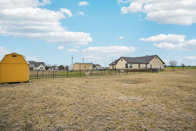 8677 Fm 1553 Road, Leonard, TX 75452