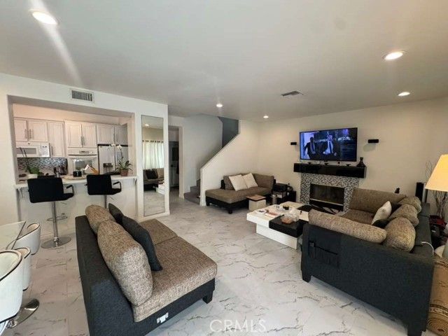 20300 Vanowen 29, Winnetka (los Angeles), CA 91306