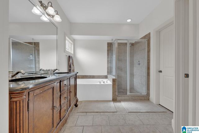 401 RIVER OAKS LANE, Helena, AL 35080