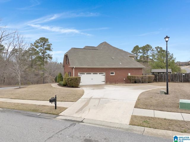 401 RIVER OAKS LANE, Helena, AL 35080