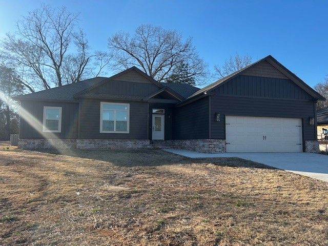 111 Nebo Heights Way, Dardanelle, AR 72834