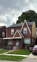 16233 Hartwell Street, Detroit, MI 48235