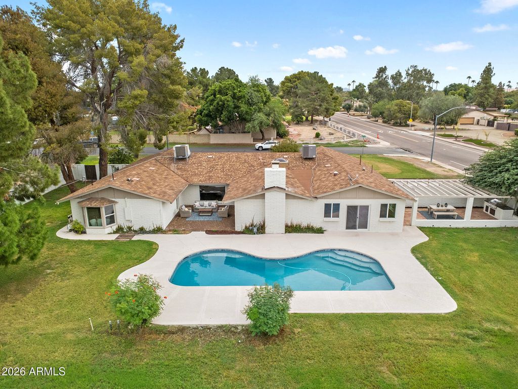 13002 N 64TH Drive, Glendale, AZ 85304 — photo 5