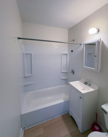 1207 W 9th Street, Freeport, TX 77541