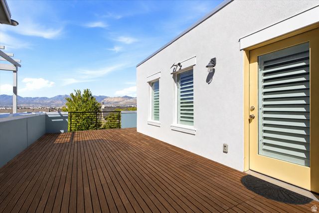 11123 S KESTREL RISE RD, South Jordan, UT 84009