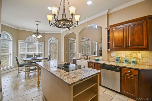 241 Jasmine Ridge Road, Wetumpka, AL 36093