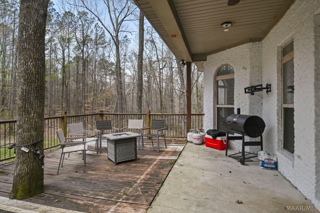 241 Jasmine Ridge Road, Wetumpka, AL 36093