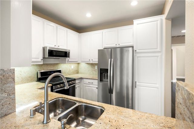 12 Opera, Aliso Viejo, CA 92656