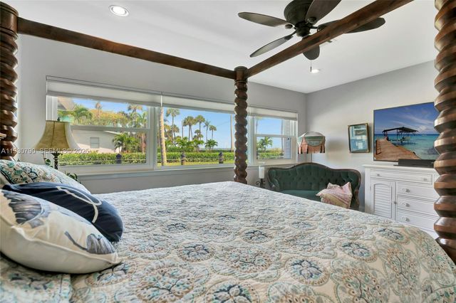 13549 S Indian River Dr, Jensen Beach, FL 34957