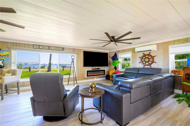 13549 S Indian River Dr, Jensen Beach, FL 34957