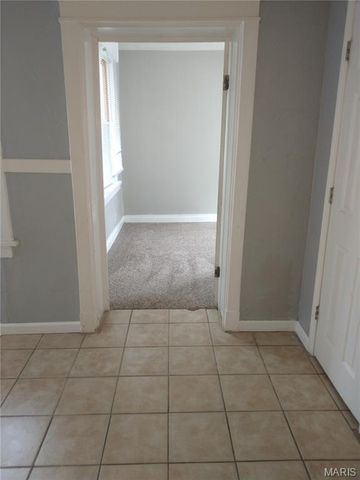 5530 Louisiana Avenue, St Louis, MO 63111