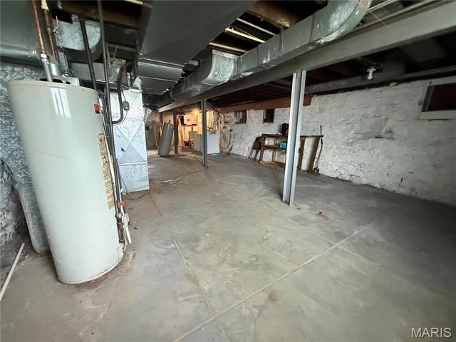 5530 Louisiana Avenue, St Louis, MO 63111