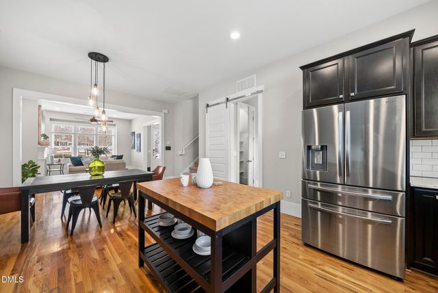 145 Meadows Edge Drive, Chapel Hill, NC 27516