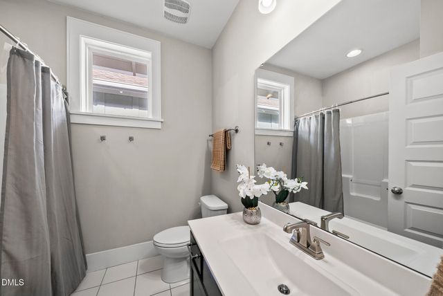 145 Meadows Edge Drive, Chapel Hill, NC 27516