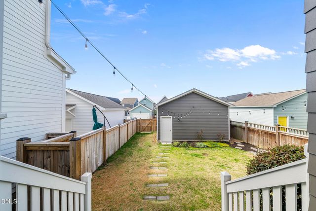 145 Meadows Edge Drive, Chapel Hill, NC 27516