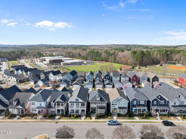 145 Meadows Edge Drive, Chapel Hill, NC 27516