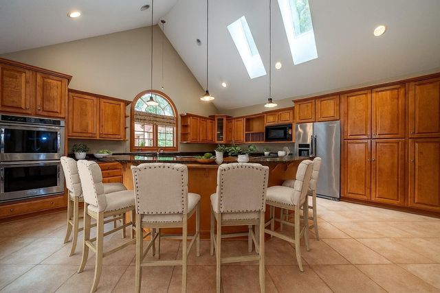 2940 Stonewall Drive 2940 Stonewall Drive, Beavercreek, OH 45434