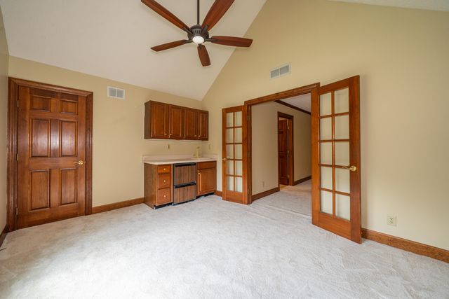 2940 Stonewall Drive 2940 Stonewall Drive, Beavercreek, OH 45434
