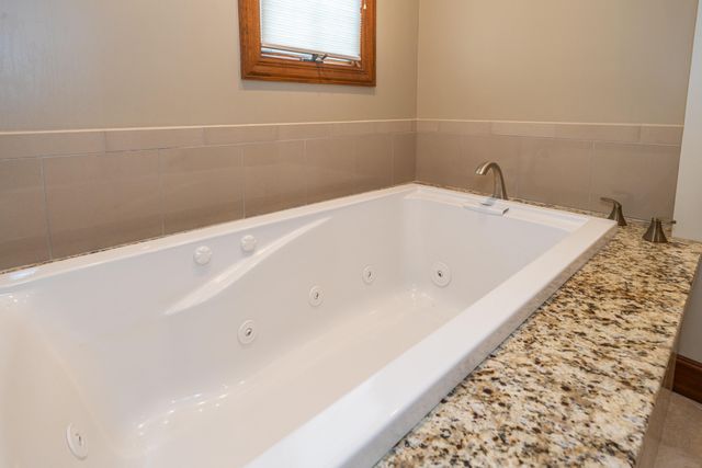 2940 Stonewall Drive 2940 Stonewall Drive, Beavercreek, OH 45434