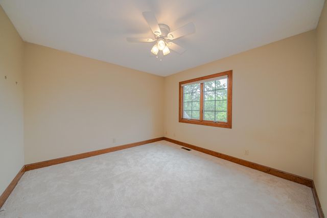 2940 Stonewall Drive 2940 Stonewall Drive, Beavercreek, OH 45434