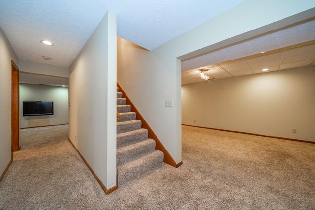 2940 Stonewall Drive 2940 Stonewall Drive, Beavercreek, OH 45434