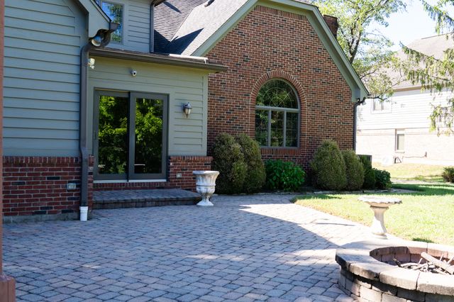 2940 Stonewall Drive 2940 Stonewall Drive, Beavercreek, OH 45434