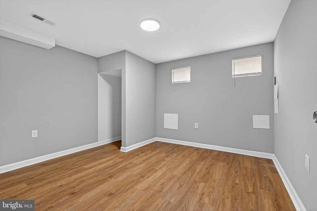 Image 21 of property listing at 1912 DIVISION ST, Baltimore, MD 21217