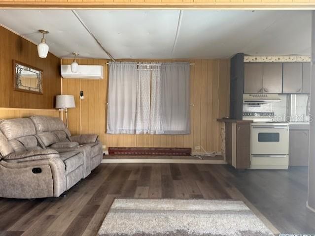 308 51ST AVENUE DRIVE W, Bradenton, FL 34207