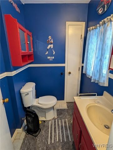 30 Dwyer Street, West Seneca, NY 14224